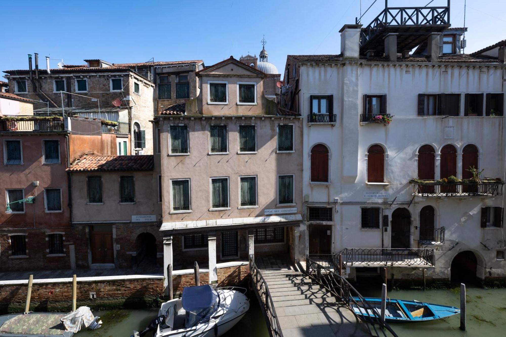 Savoia E Jolanda Venezia